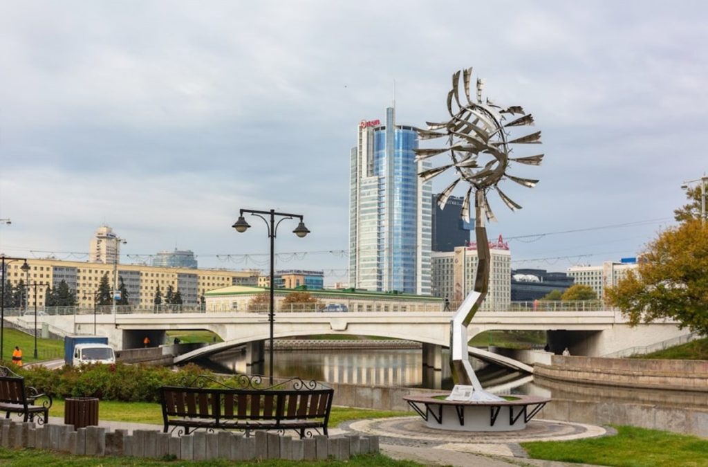 Механическая ветроинсталляция